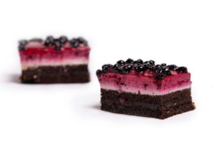 Kostka porzeczkowa z praliną